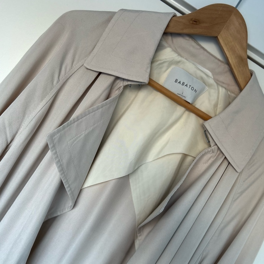 Aritzia Babaton Lawson Trenchcoat